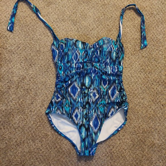 Women's Catalina Halter Bathing Suit NWOT - Picture 1 of 3